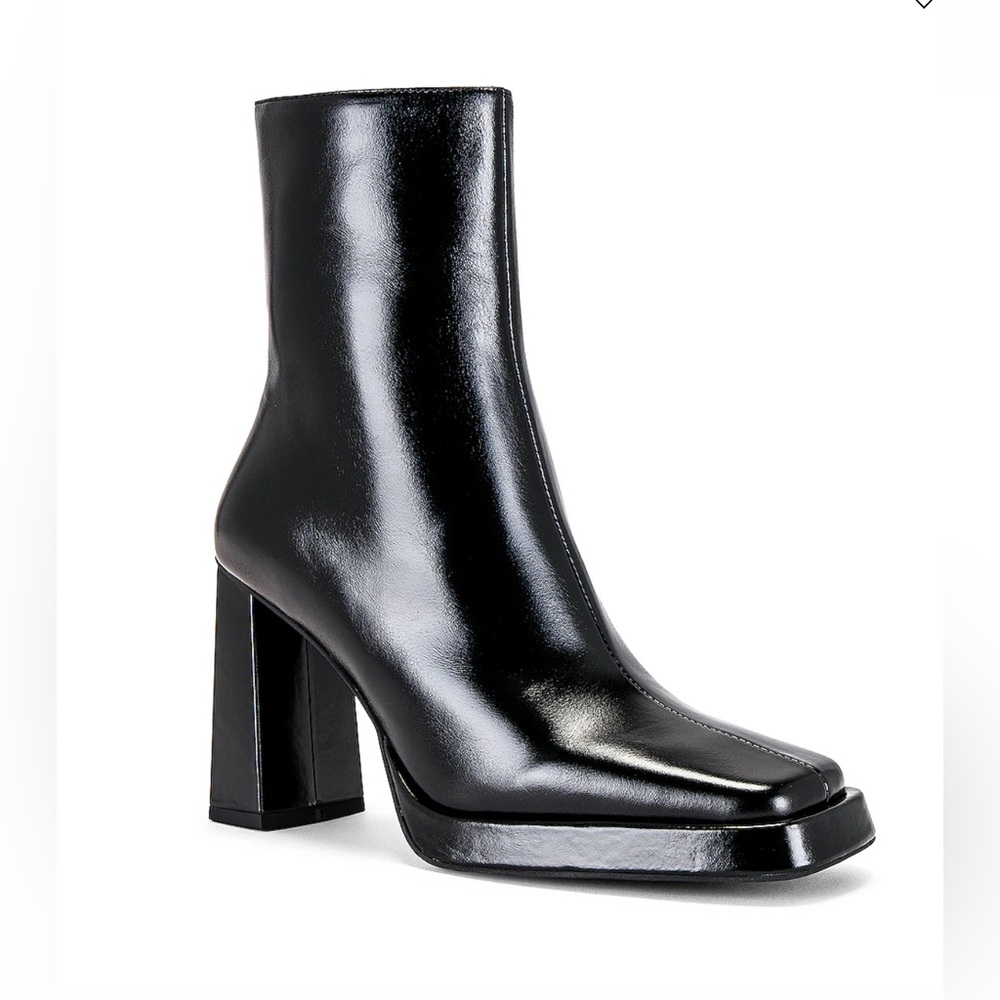 Jeffrey Campbell, Maximal-L2 Boot size 6